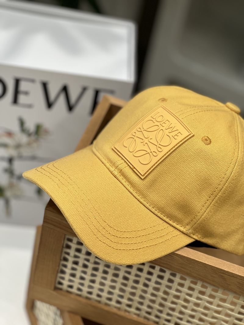 Loewe Caps